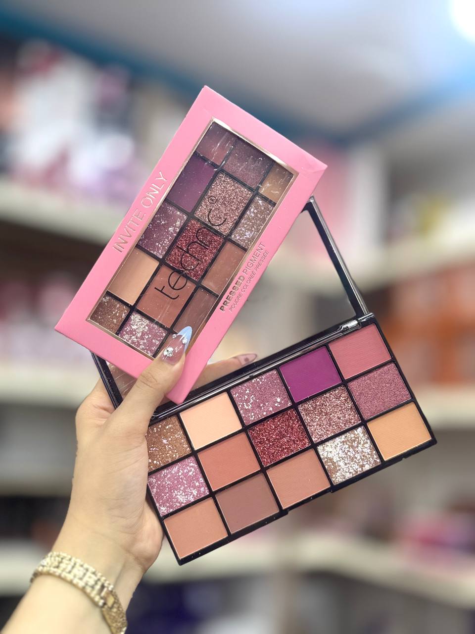 Technic eyeshadow palette