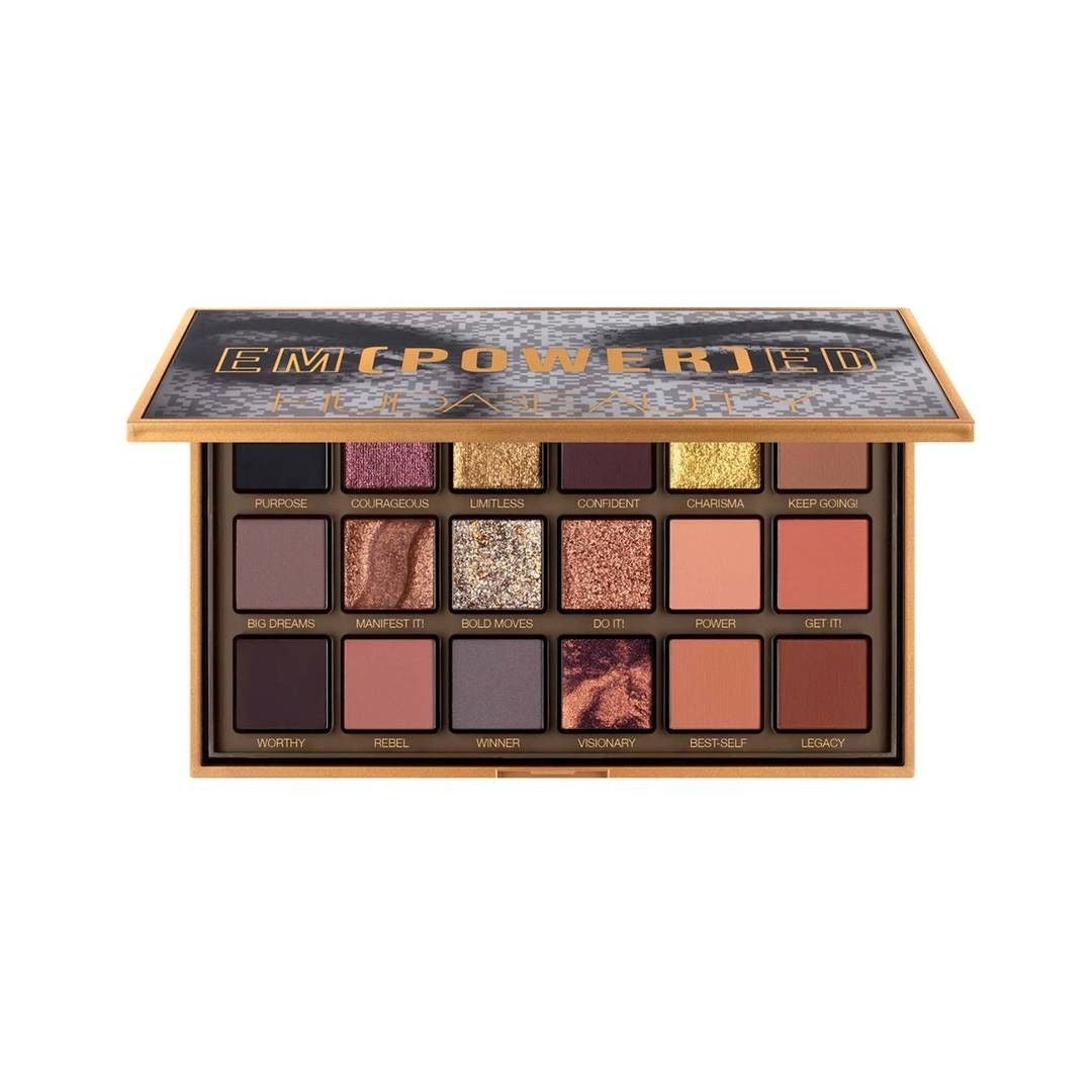 Huda beauty palette