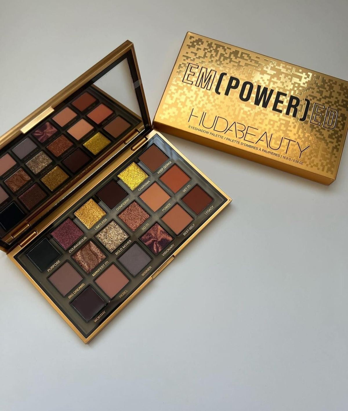 Huda beauty palette